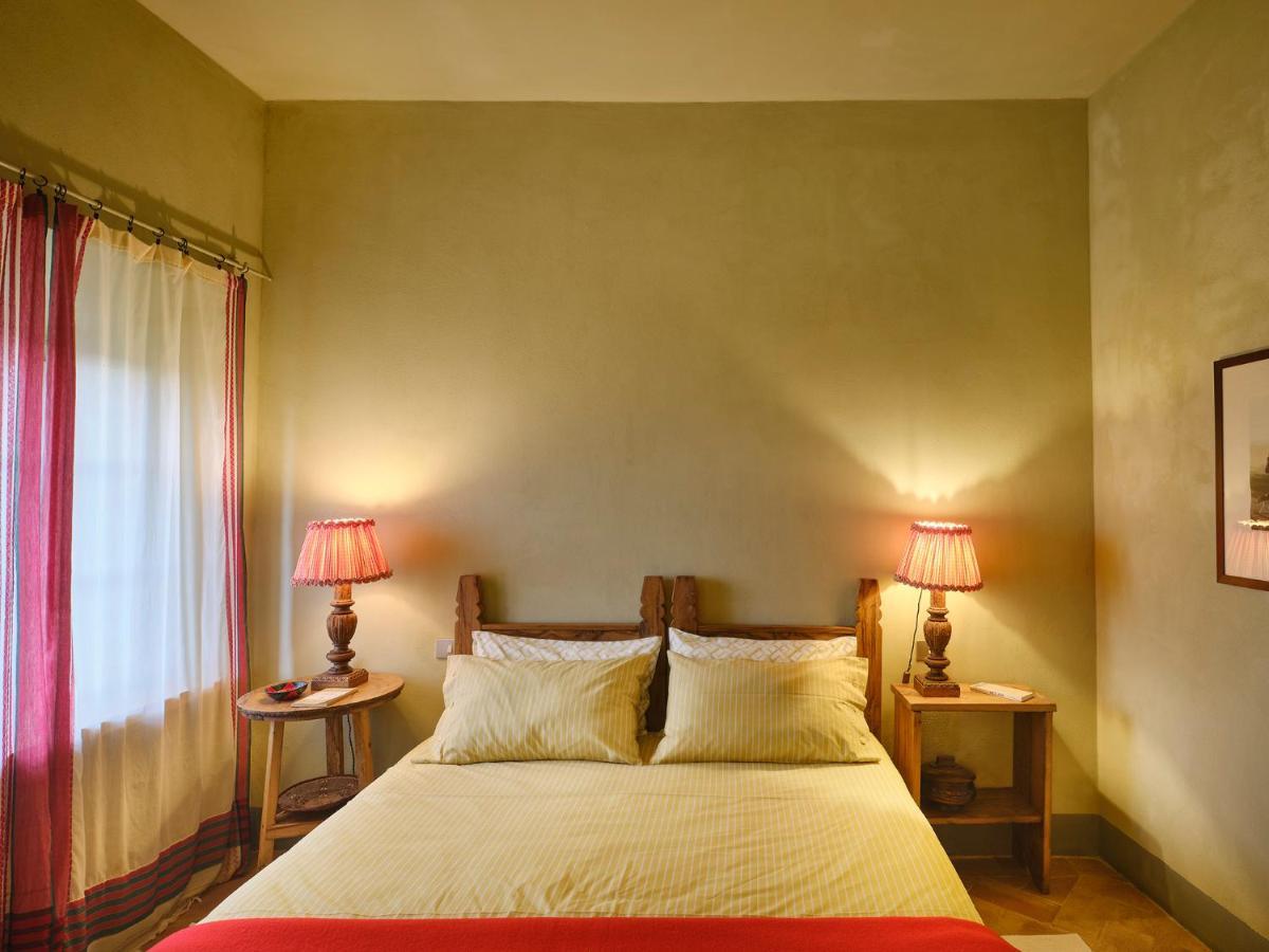Bed and Breakfast Il Castello Di Tassara Exterior foto