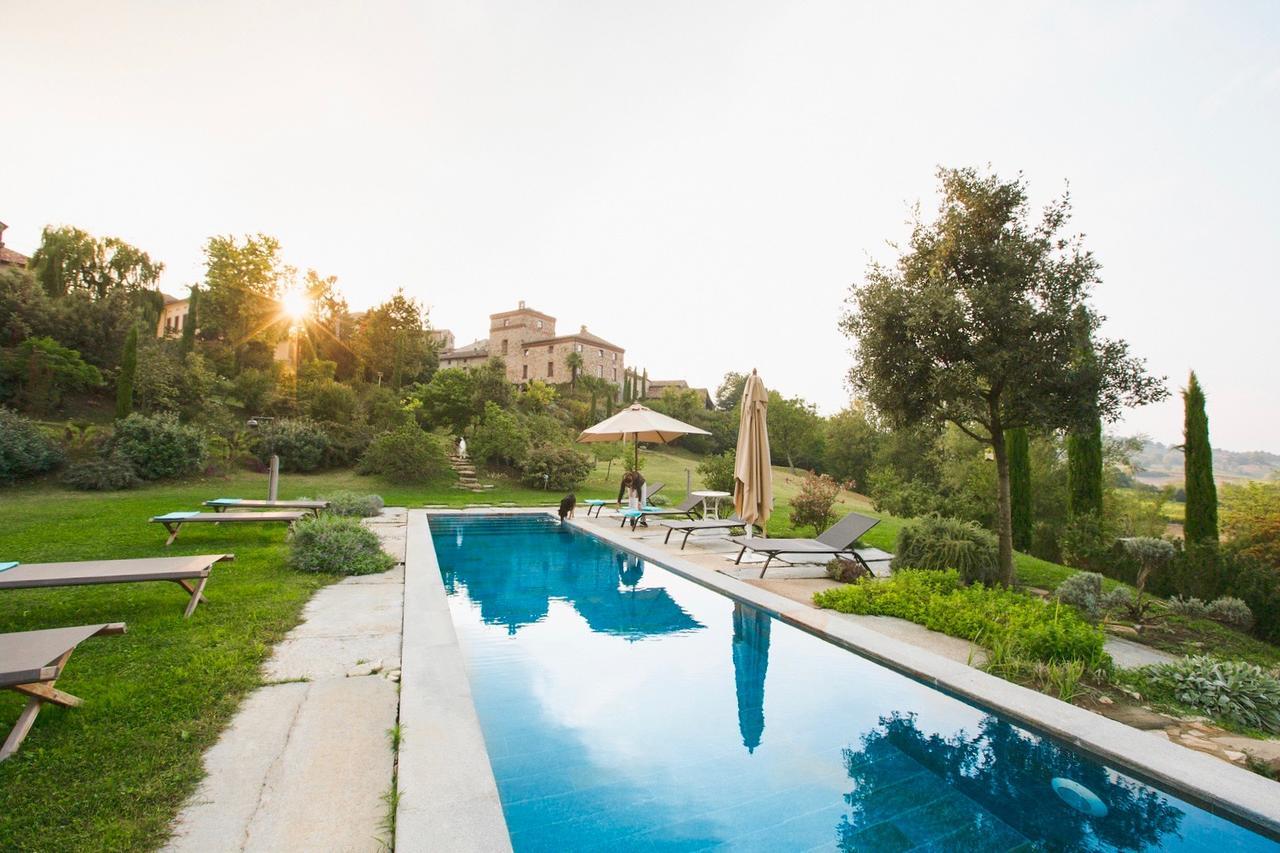 Bed and Breakfast Il Castello Di Tassara Exterior foto