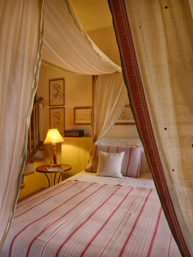 Bed and Breakfast Il Castello Di Tassara Exterior foto